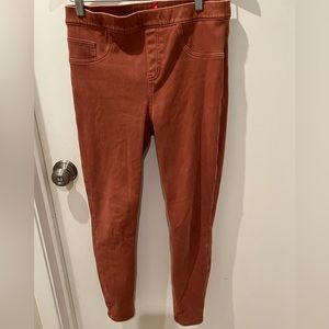 Burnt Orange/Rust Spanx jeggings — L